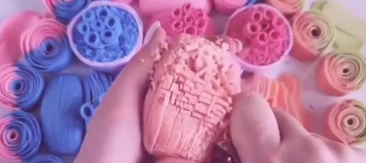 这个简单的短视频賺米项目，新手轻松月入上万块，减压视频了解下！